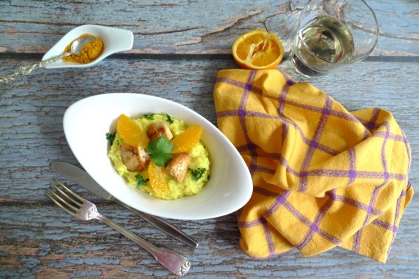 Kurkuma-Risotto mit Hühnerfleisch