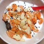 Quinoa mit Joghurt und Mandarinen